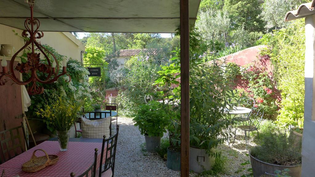 Sous Les Canniers Saumane-de-Vaucluse Exterior foto